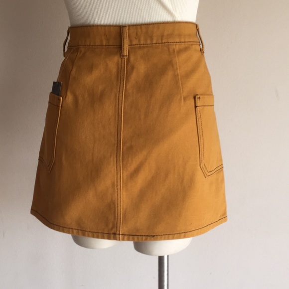 Mustard skirt NWT - Picture 3 of 3